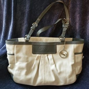 Coach White and Gray Leather Shoulder Bag